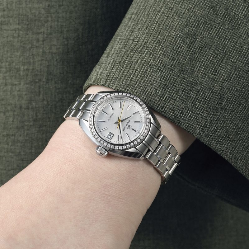 Grand Seiko Pearl white linen Mechanical Automatic